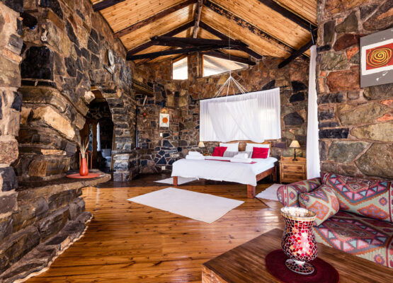 Inside view Honeymoon Suite, the biggest Rock Chalet